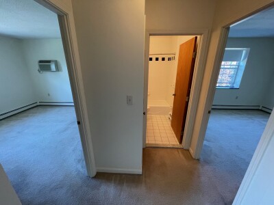 1 bed, 1 bath apartment for rent at 145 Lexington St Unit 26, Auburndale — photo 2 of 8