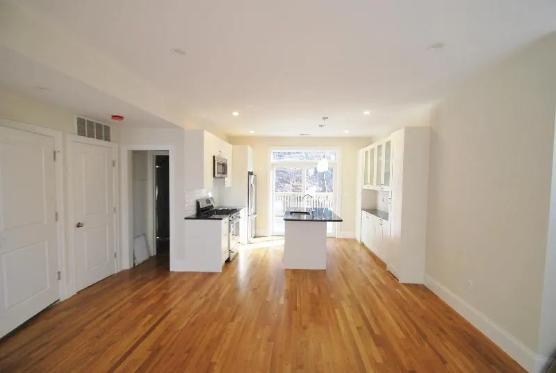 3 bed, 2 bath apartment for rent at 145 Marcella St Unit 2, Roxbury — photo 5 of 14