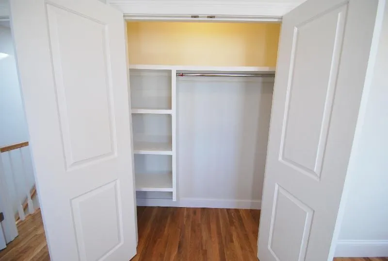 3 bed, 2 bath apartment for rent at 145 Marcella St Unit 2, Roxbury — photo 9 of 14