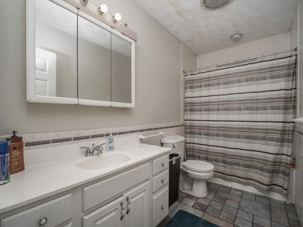 3 bed, 2 bath apartment for rent at 145 Murdock Unit 1, Brighton — photo 18 of 26
