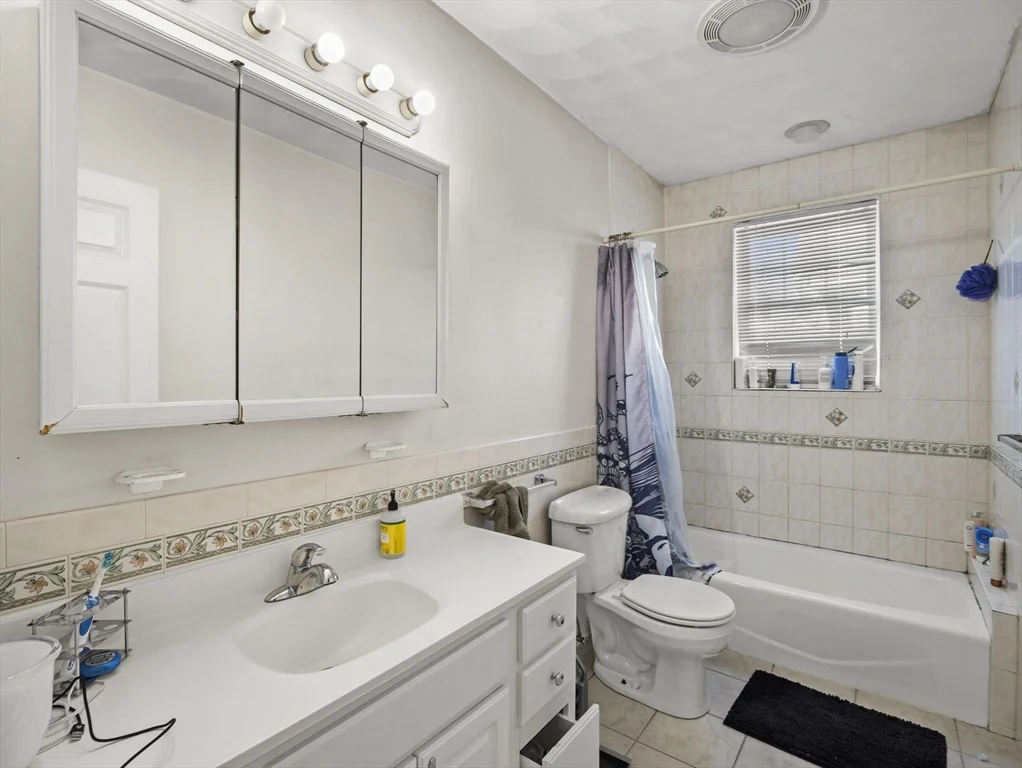 3 bed, 1 bath apartment for rent at 145 Murdock Unit 2, Brighton — photo 19 of 29