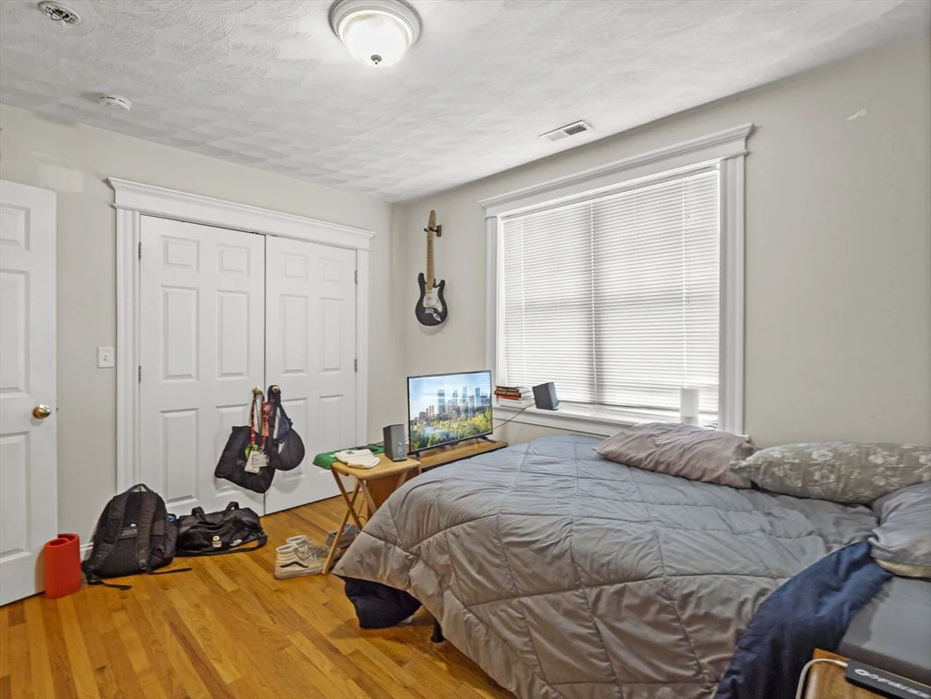 3 bed, 1 bath apartment for rent at 145 Murdock Unit 2, Brighton — photo 13 of 29