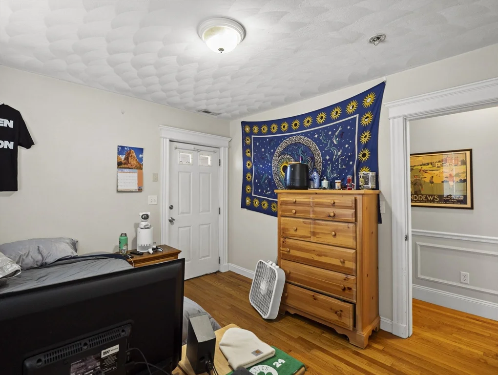 3 bed, 1 bath apartment for rent at 145 Murdock Unit 2, Brighton — photo 12 of 29