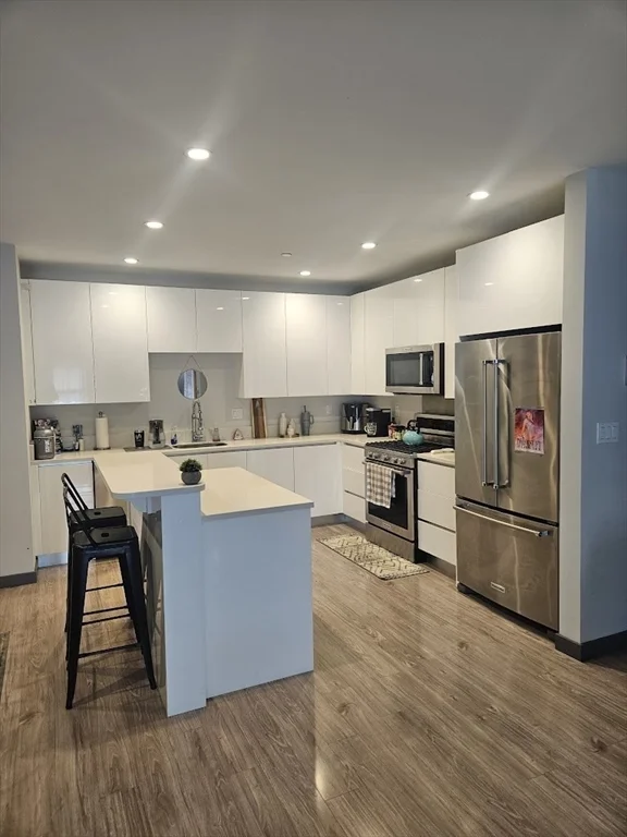 2 bed, 2 bath apartment for rent at 145 Newbury Ave Unit 14, Quincy — photo 5 of 16