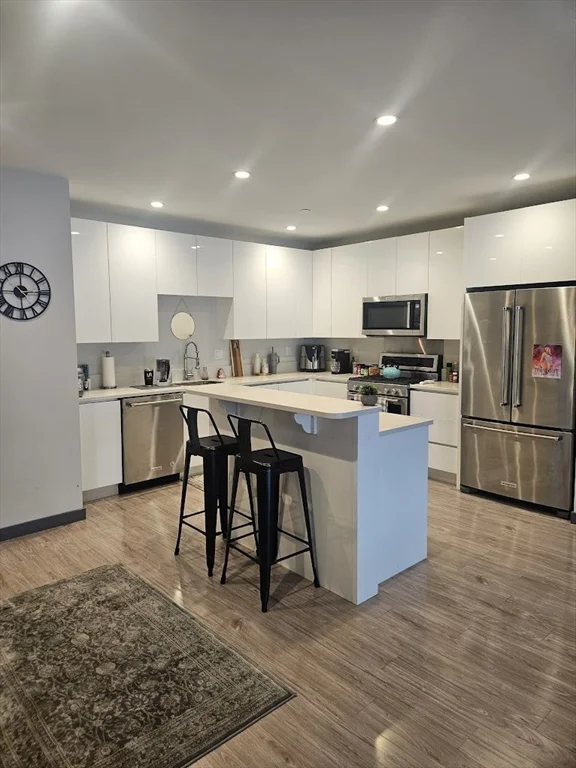2 bed, 2 bath apartment for rent at 145 Newbury Ave Unit 14, Quincy — photo 4 of 16