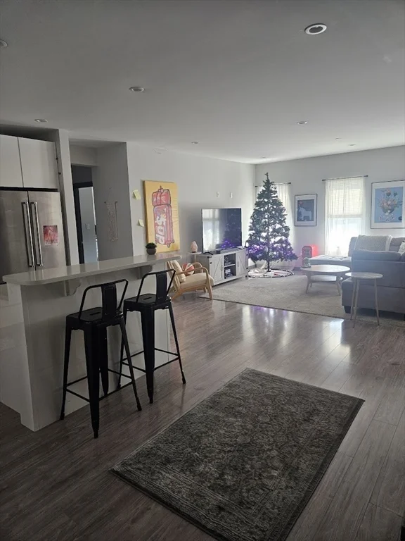 2 bed, 2 bath apartment for rent at 145 Newbury Ave Unit 14, Quincy — photo 3 of 16