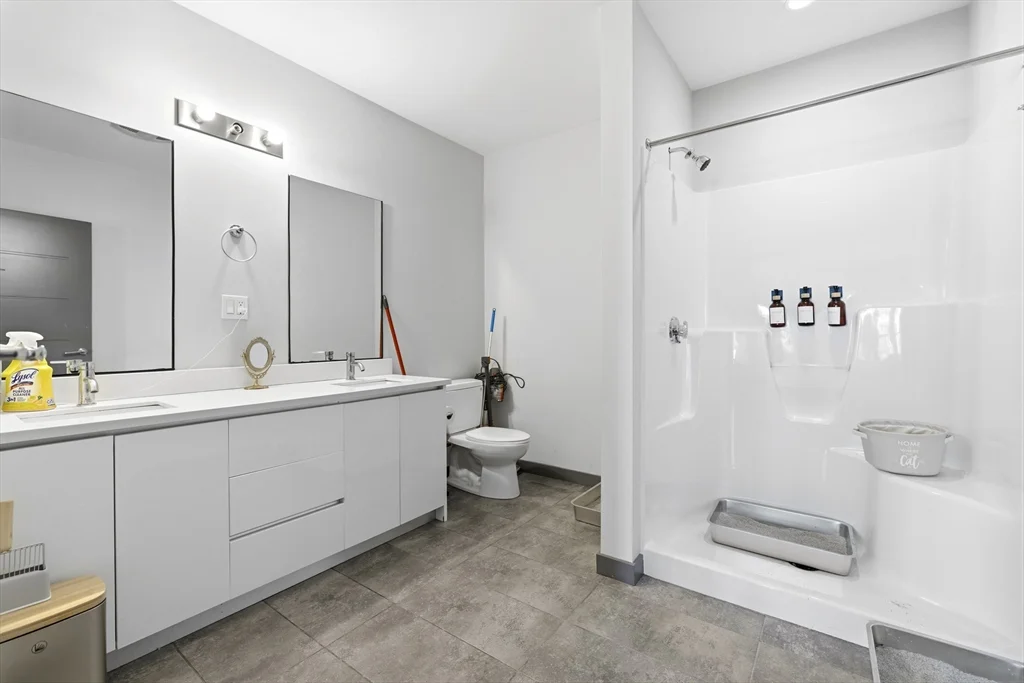 2 bed, 2 bath apartment for rent at 145 Newbury Ave Unit 15, Quincy — photo 18 of 19