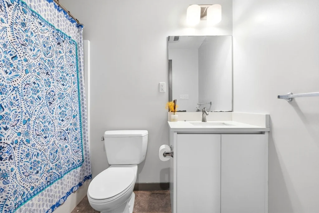 2 bed, 2 bath apartment for rent at 145 Newbury Ave Unit 2, Quincy — photo 16 of 18
