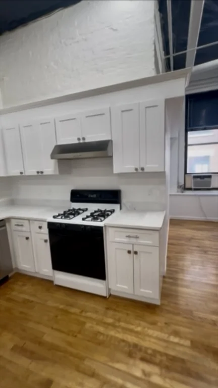 1 bed, 1 bath apartment for rent at 145 Pearl St Unit 03, Boston Downtown — photo 5 of 14