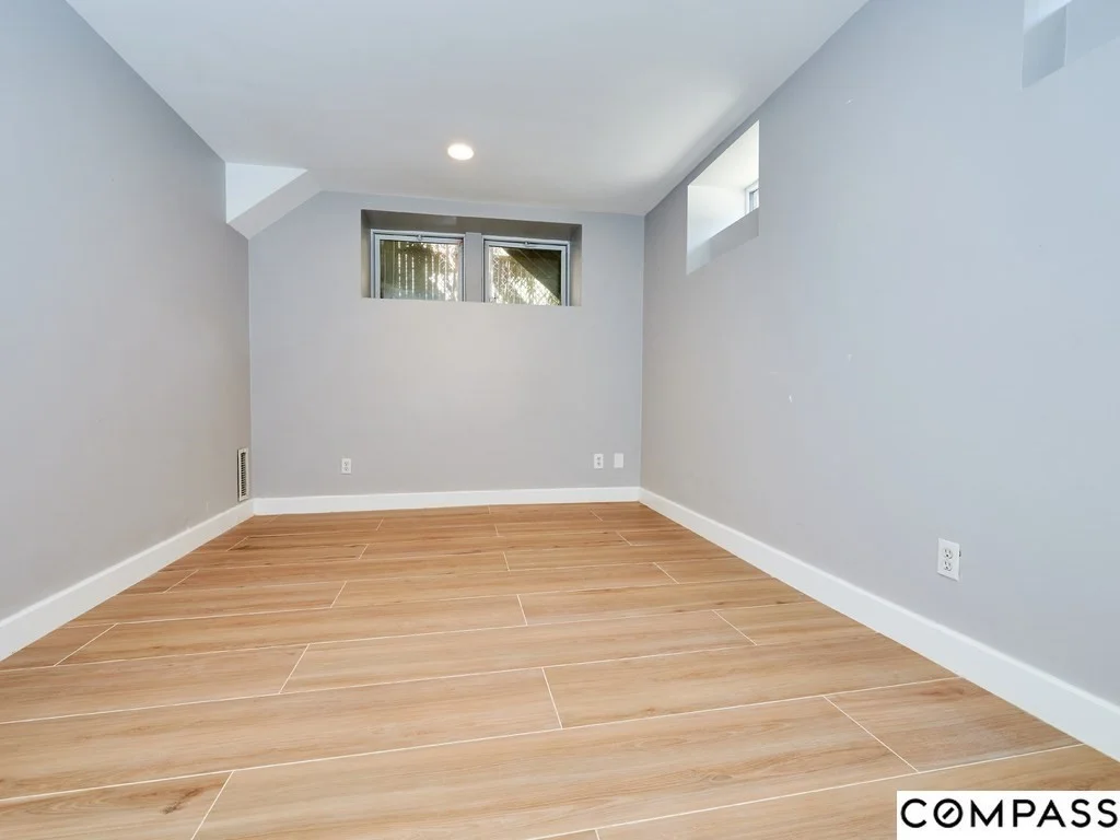 4 bed, 2 bath apartment for rent at 145 Pearl St Unit 145, Cambridgeport — photo 22 of 26
