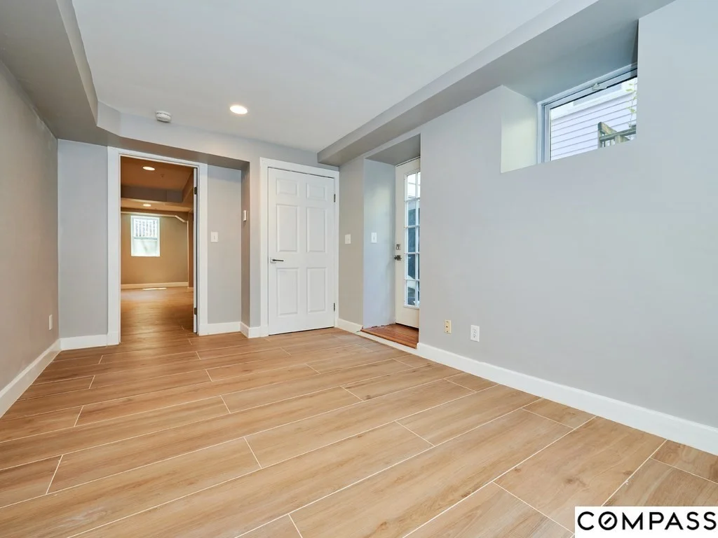 4 bed, 2 bath apartment for rent at 145 Pearl St Unit 145, Cambridgeport — photo 18 of 26