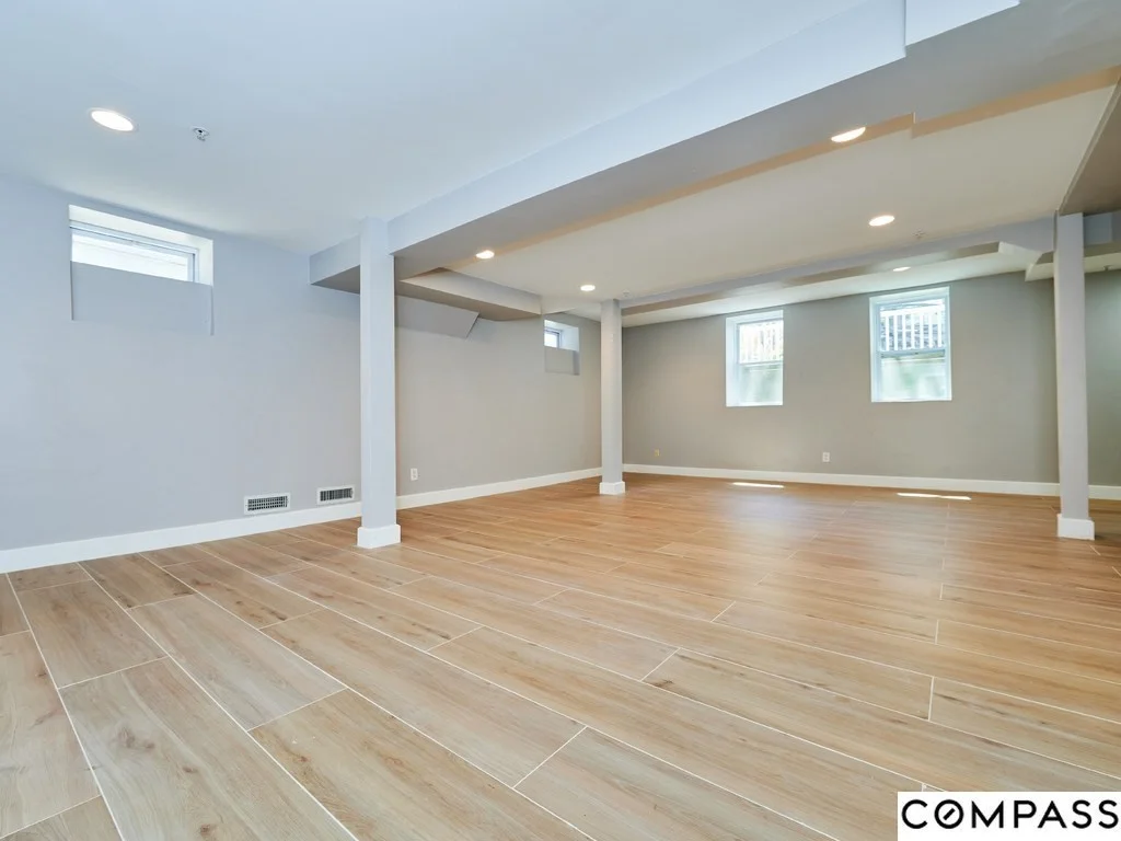 4 bed, 2 bath apartment for rent at 145 Pearl St Unit 145, Cambridgeport — photo 17 of 26