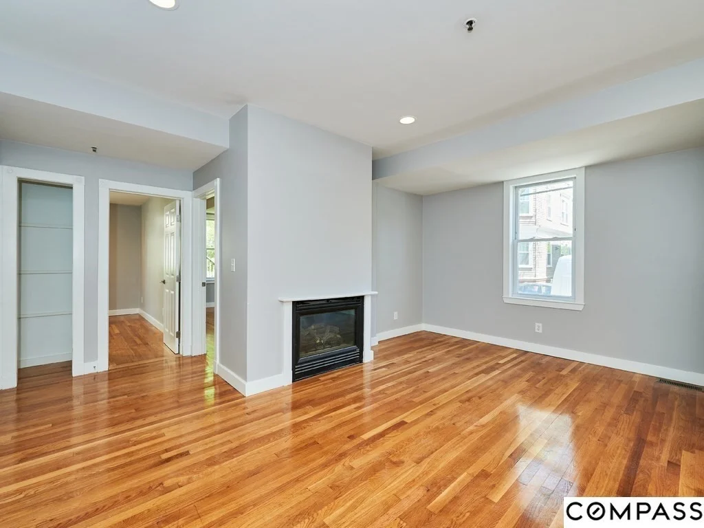 4 bed, 2 bath apartment for rent at 145 Pearl St Unit 145, Cambridgeport — photo 6 of 26