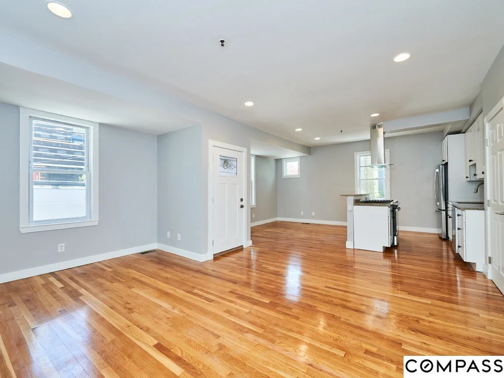 4 bed, 2 bath apartment for rent at 145 Pearl St Unit 145, Cambridgeport — photo 7 of 26