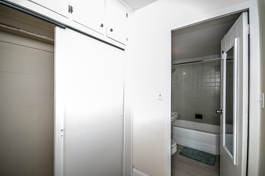 Studio bed, 1 bath apartment for rent at 145 Pinckney St Unit 117, Beacon Hill — photo 10 of 11