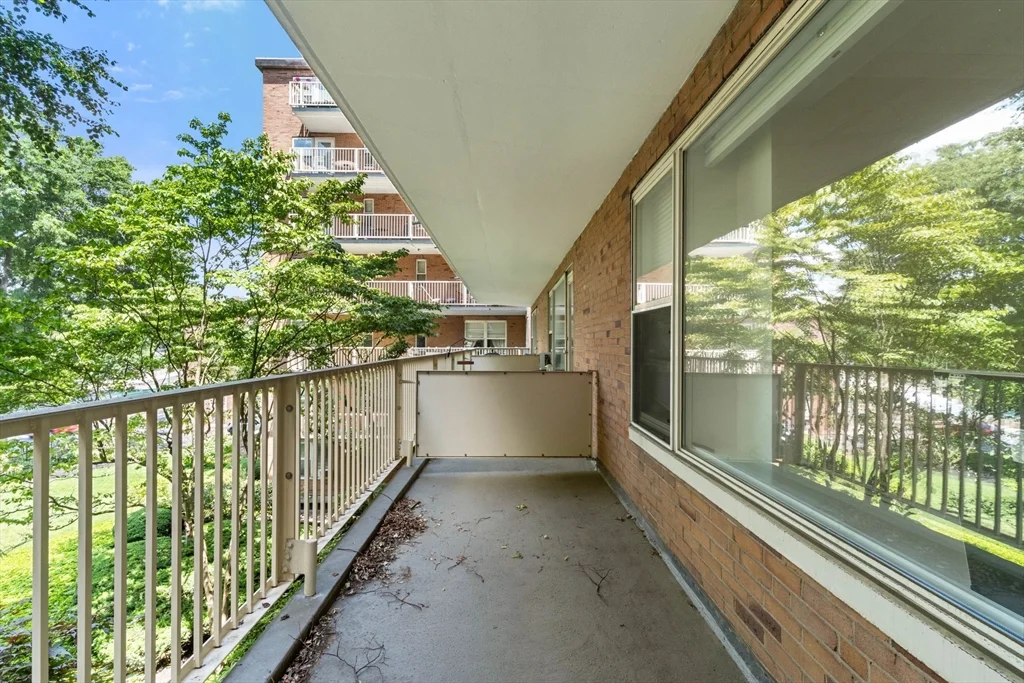 1 bed, 1 bath apartment for rent at 145 Pinckney St Unit 323, Beacon Hill — photo 14 of 24