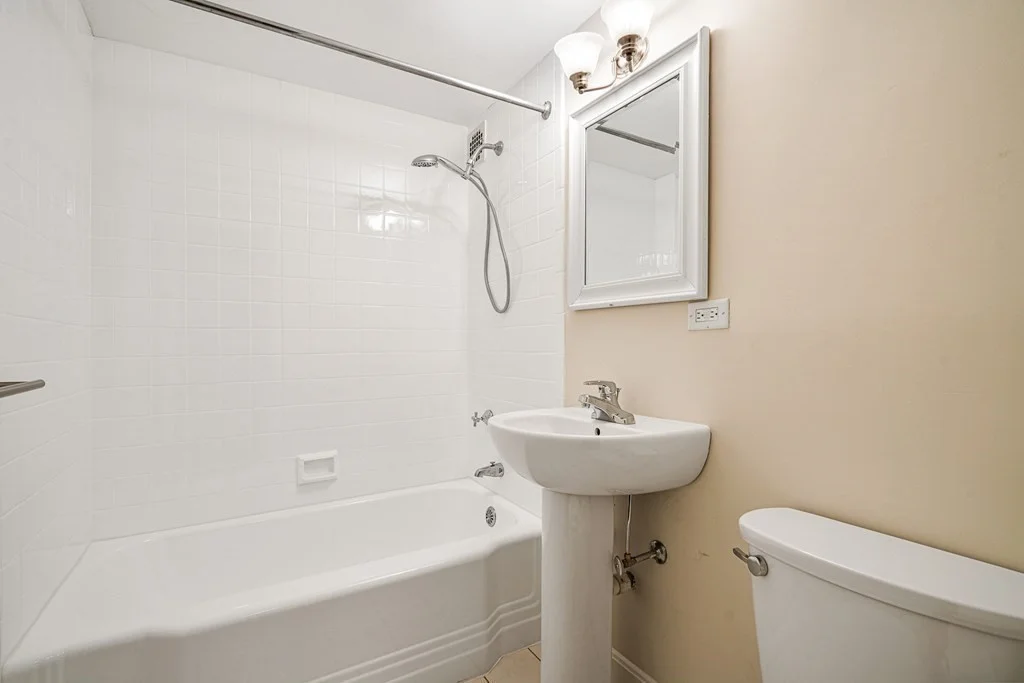 1 bed, 1 bath apartment for rent at 145 Pinckney St Unit 525, Beacon Hill — photo 7 of 13