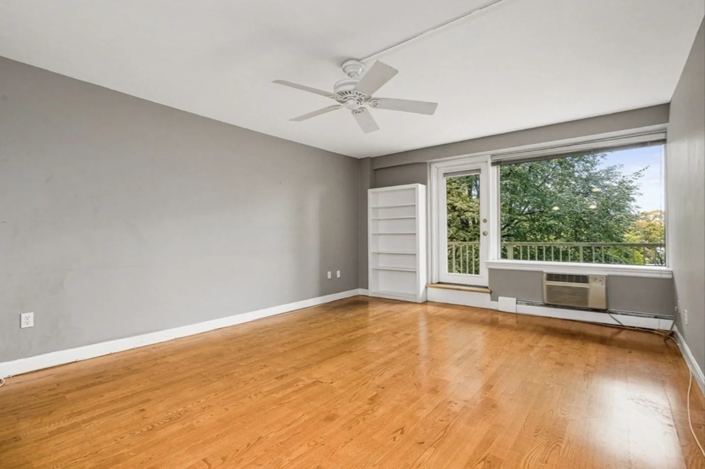 1 bed, 1 bath apartment for rent at 145 Pinckney St Unit 525, Beacon Hill — photo 10 of 13