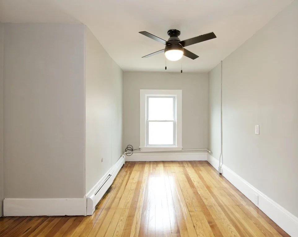 3 bed, 2 bath apartment for rent at 145 Pleasant St Unit Unit 2, Easthampton — photo 30 of 39