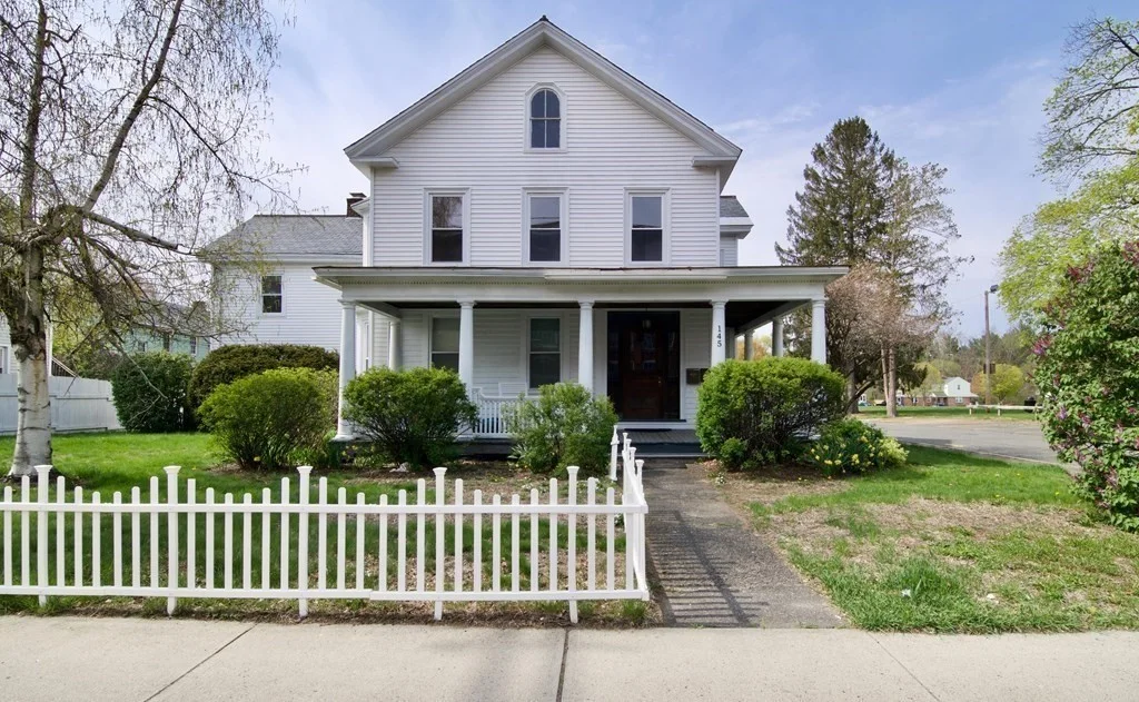 3 bed, 2 bath apartment for rent at 145 Pleasant St Unit Unit 2, Easthampton