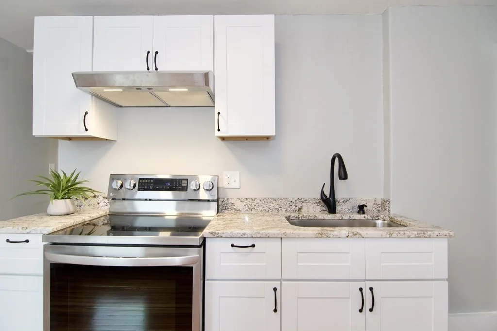 3 bed, 2 bath apartment for rent at 145 Pleasant St Unit Unit 2, Easthampton — photo 13 of 39