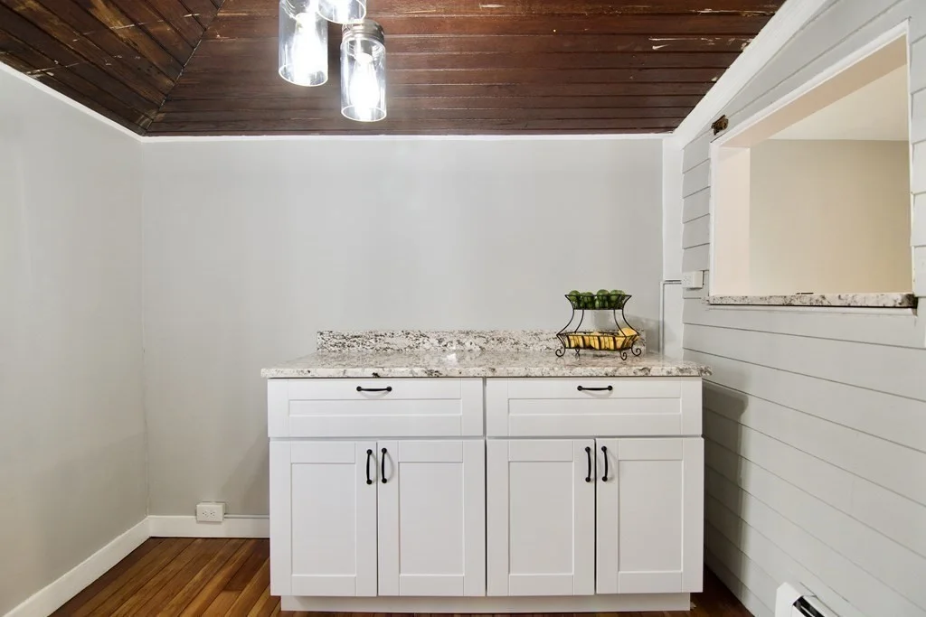 3 bed, 2 bath apartment for rent at 145 Pleasant St Unit Unit 2, Easthampton — photo 20 of 39