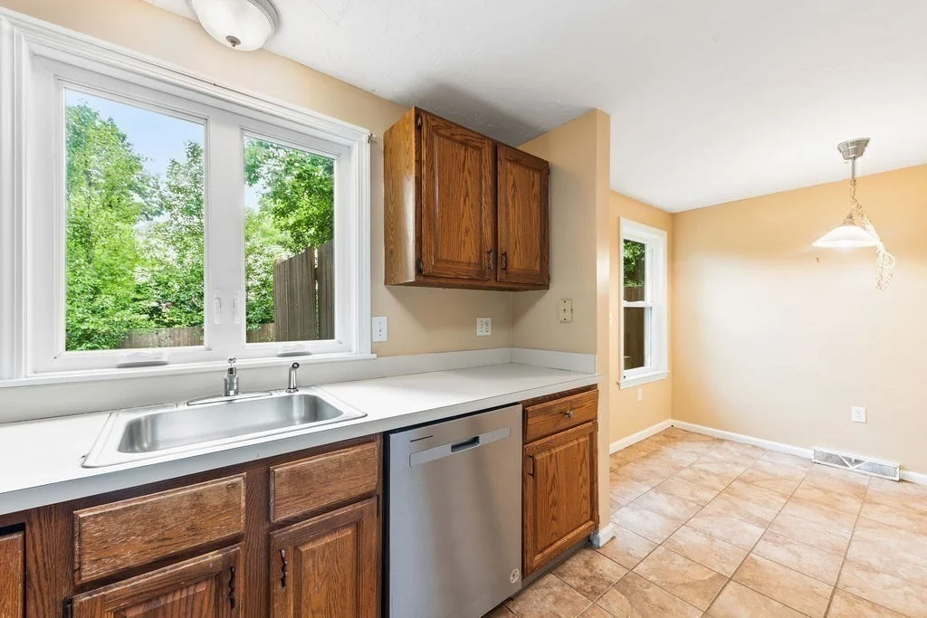 3 bed, 1 bath apartment for rent at 145 South St Unit 6, Walpole — photo 10 of 26