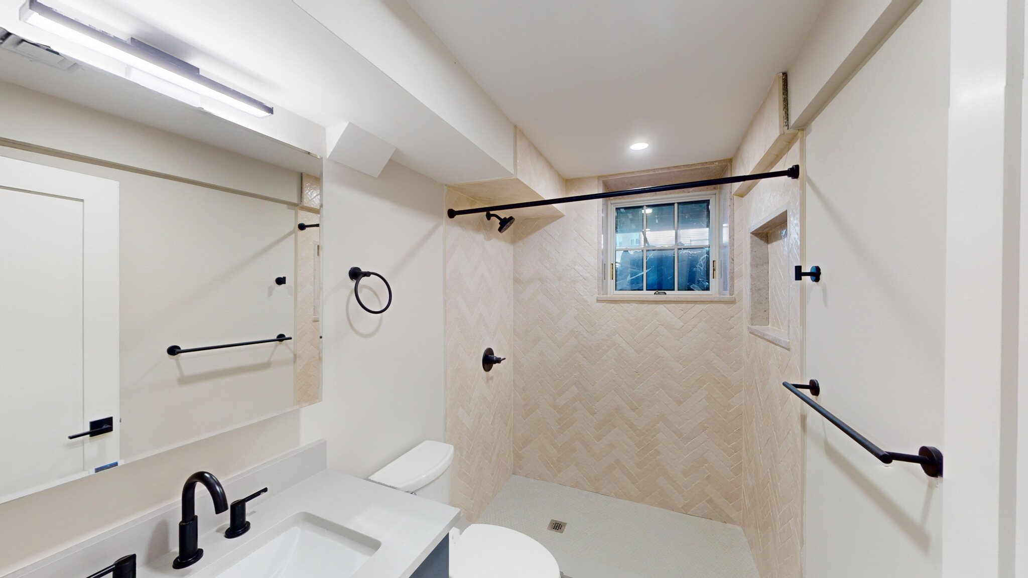 3 bed, 2 bath apartment for rent at 145 Sutherland Rd Unit G, Brighton — photo 13 of 14