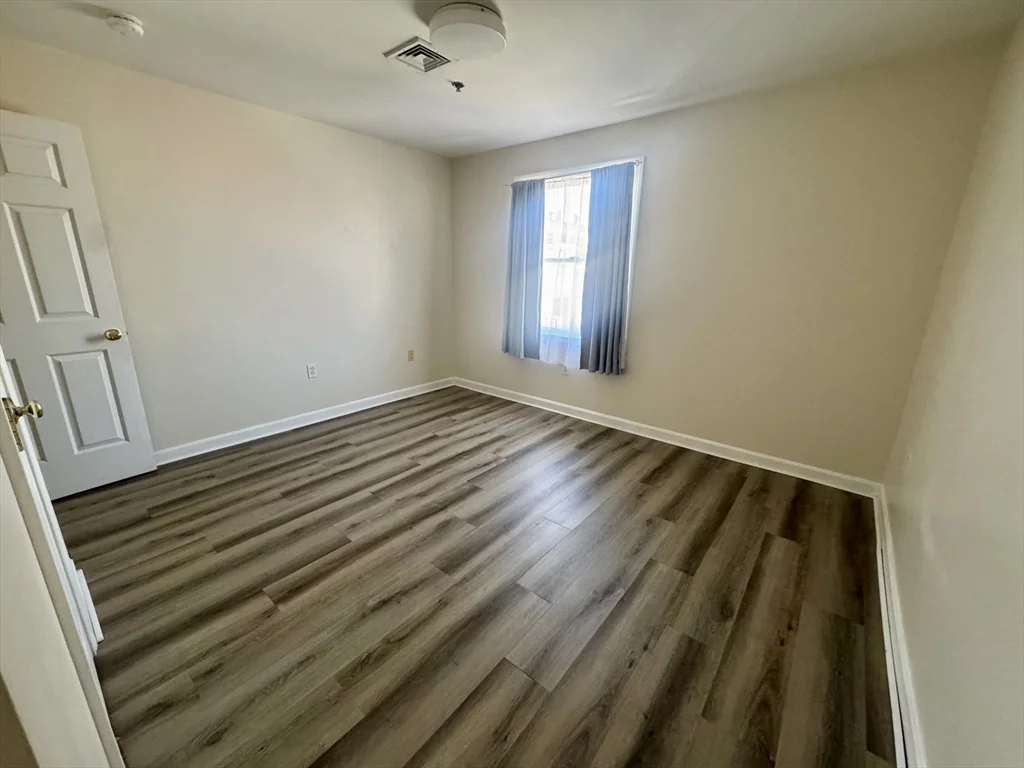 2 bed, 1 bath apartment for rent at 145 Union St Unit 8, Center — photo 16 of 19