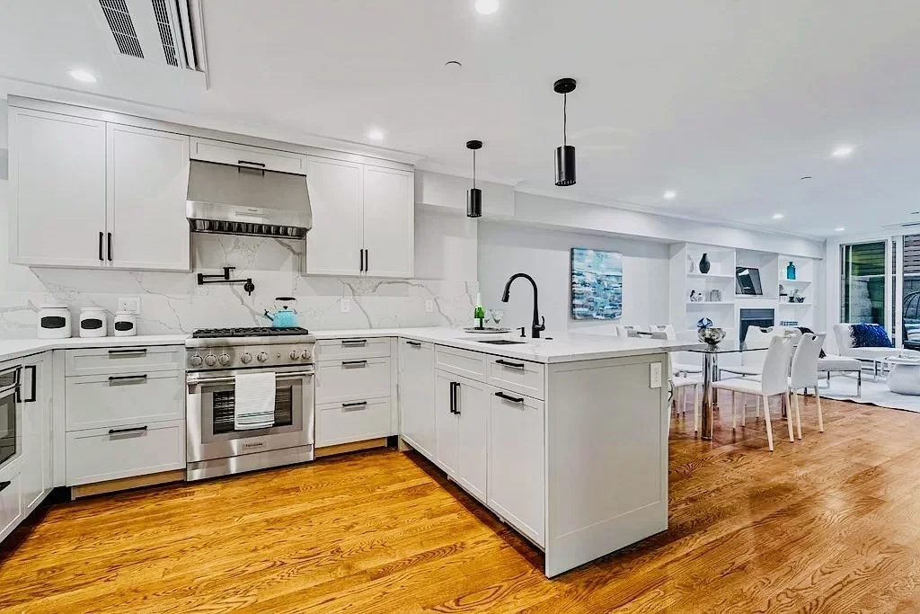 2 bed, 2 bath apartment for rent at 145 Warren Ave Unit A, South End