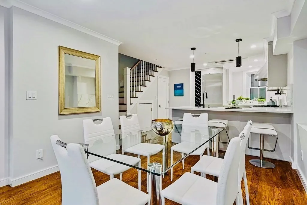 2 bed, 2 bath apartment for rent at 145 Warren Ave Unit A, South End — photo 4 of 15