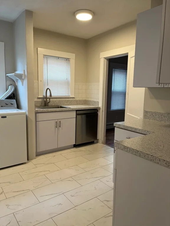 2 bed, 1 bath apartment for rent at 145 Winsor Ave Unit 1, Watertown — photo 4 of 27
