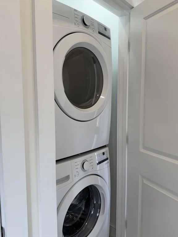 2 bed, 1 bath apartment for rent at 145 Winsor Ave Unit 2, Watertown — photo 19 of 26
