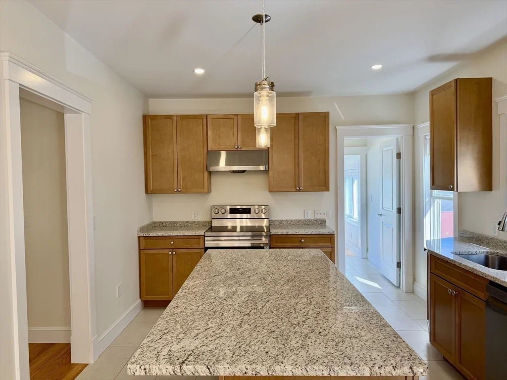 2 bed, 1 bath apartment for rent at 145 Winsor Ave Unit 2, Watertown — photo 4 of 26