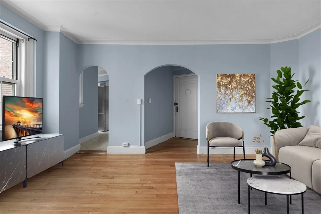 2 bed, 1 bath apartment for rent at 1450-1454 Beacon St Unit 643, Brookline — photo 5 of 28