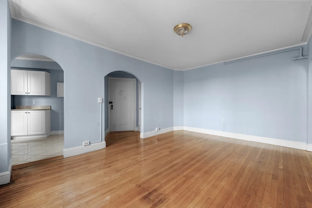 2 bed, 1 bath apartment for rent at 1450-1454 Beacon St Unit 643, Brookline — photo 13 of 28