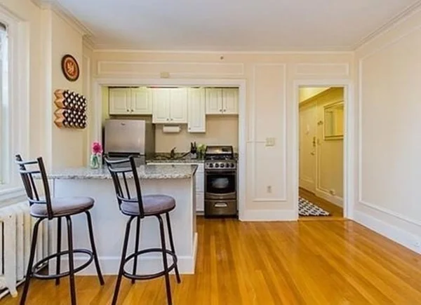 1 bed, 1 bath apartment for rent at 1450 Beacon St Unit 504, Coolidge Corner — photo 3 of 22
