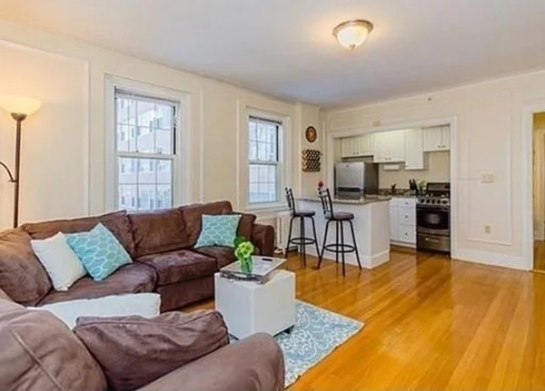 1 bed, 1 bath apartment for rent at 1450 Beacon St Unit 504, Coolidge Corner — photo 2 of 22