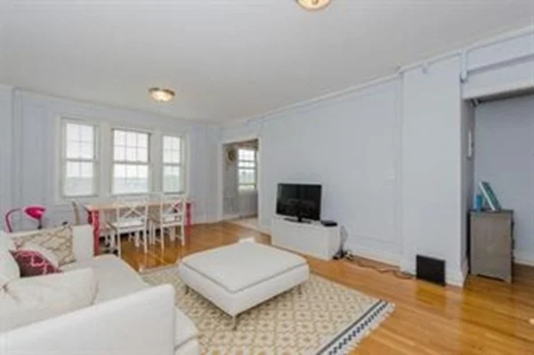 2 bed, 1 bath apartment for rent at 1450 Beacon St Unit 701, Coolidge Corner — photo 5 of 15