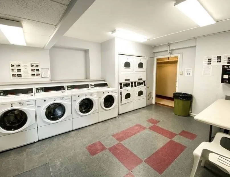 2 bed, 1 bath apartment for rent at 1450 Beacon Unit 401, Coolidge Corner — photo 20 of 20