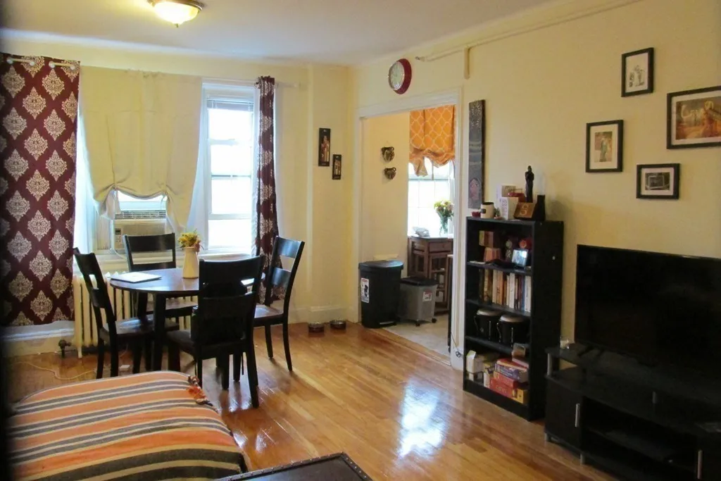 2 bed, 1 bath apartment for rent at 1450 Beacon Unit 401, Coolidge Corner — photo 18 of 20