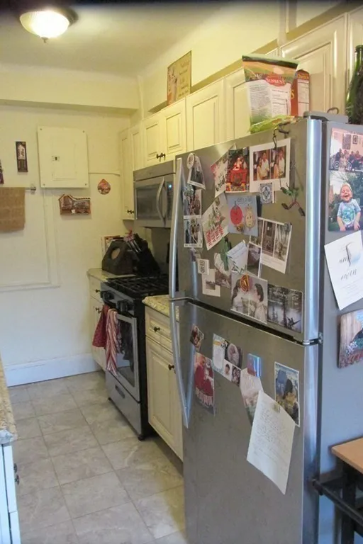 2 bed, 1 bath apartment for rent at 1450 Beacon Unit 401, Coolidge Corner — photo 12 of 20