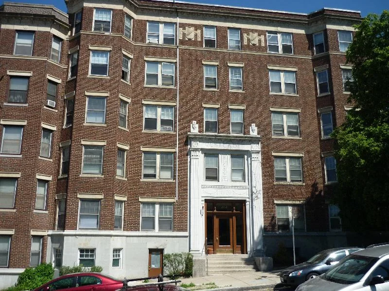 1 split bed, 1 bath apartment for rent at 1450 Commonwealth Ave Unit 24, Brighton — photo 13 of 13
