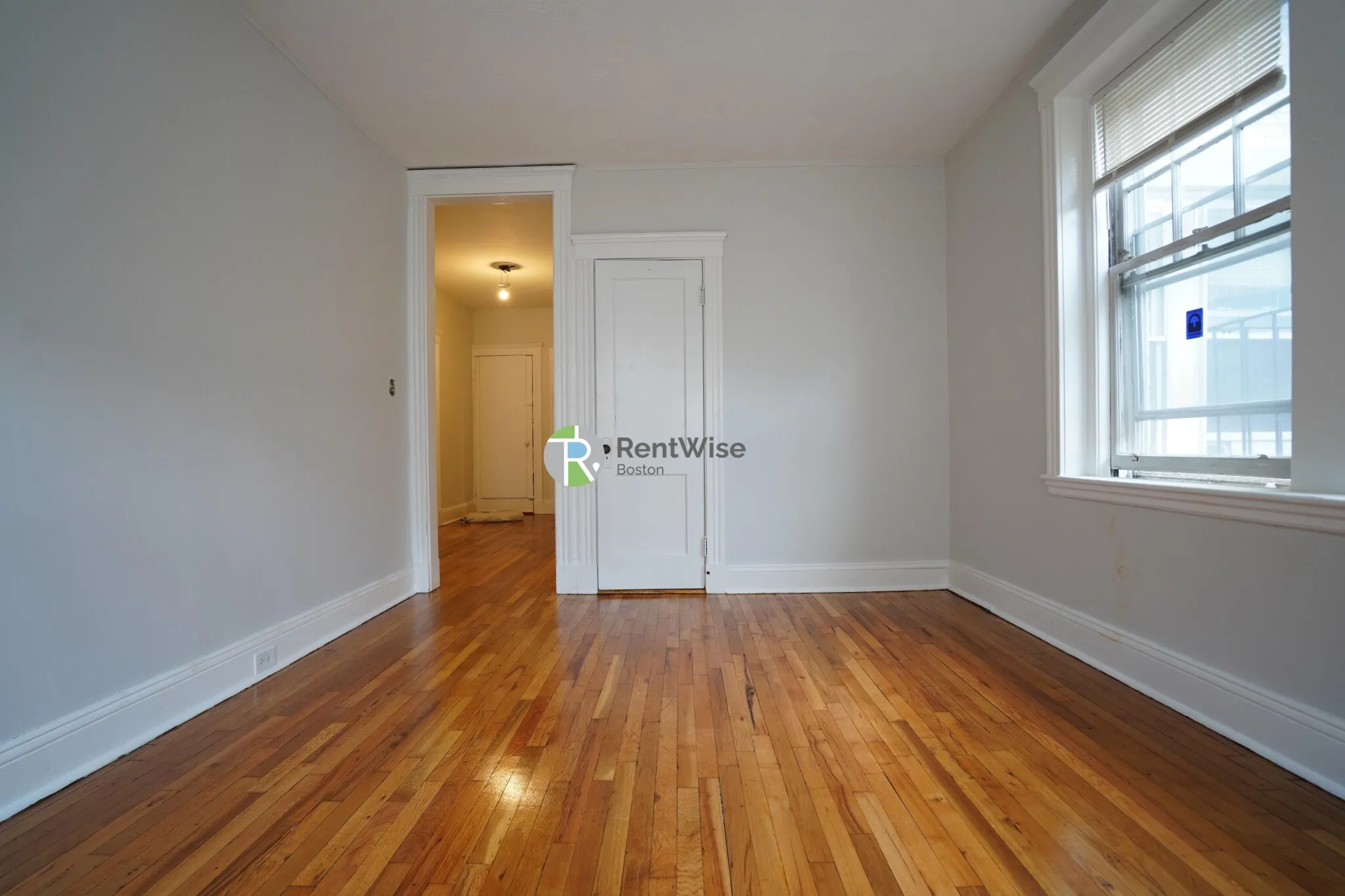 1 bed, 1 bath apartment for rent at 1450 Commonwealth Ave Unit 25, Brighton — photo 3 of 10
