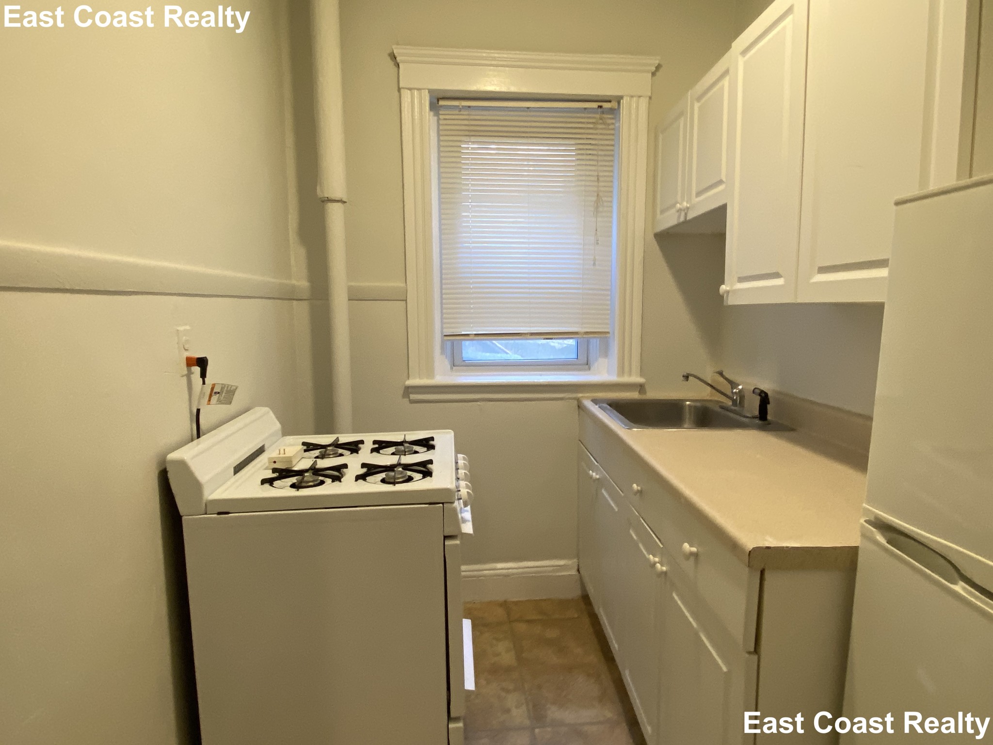 1 split bed, 1 bath apartment for rent at 1450 Commonwealth Ave Unit 3, Brighton — photo 6 of 12