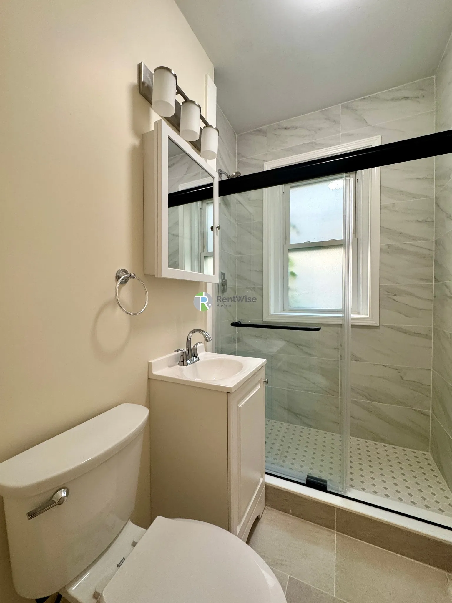 Studio bed, 1 bath apartment for rent at 1450 Commonwealth Ave Unit 5, Brighton — photo 6 of 17