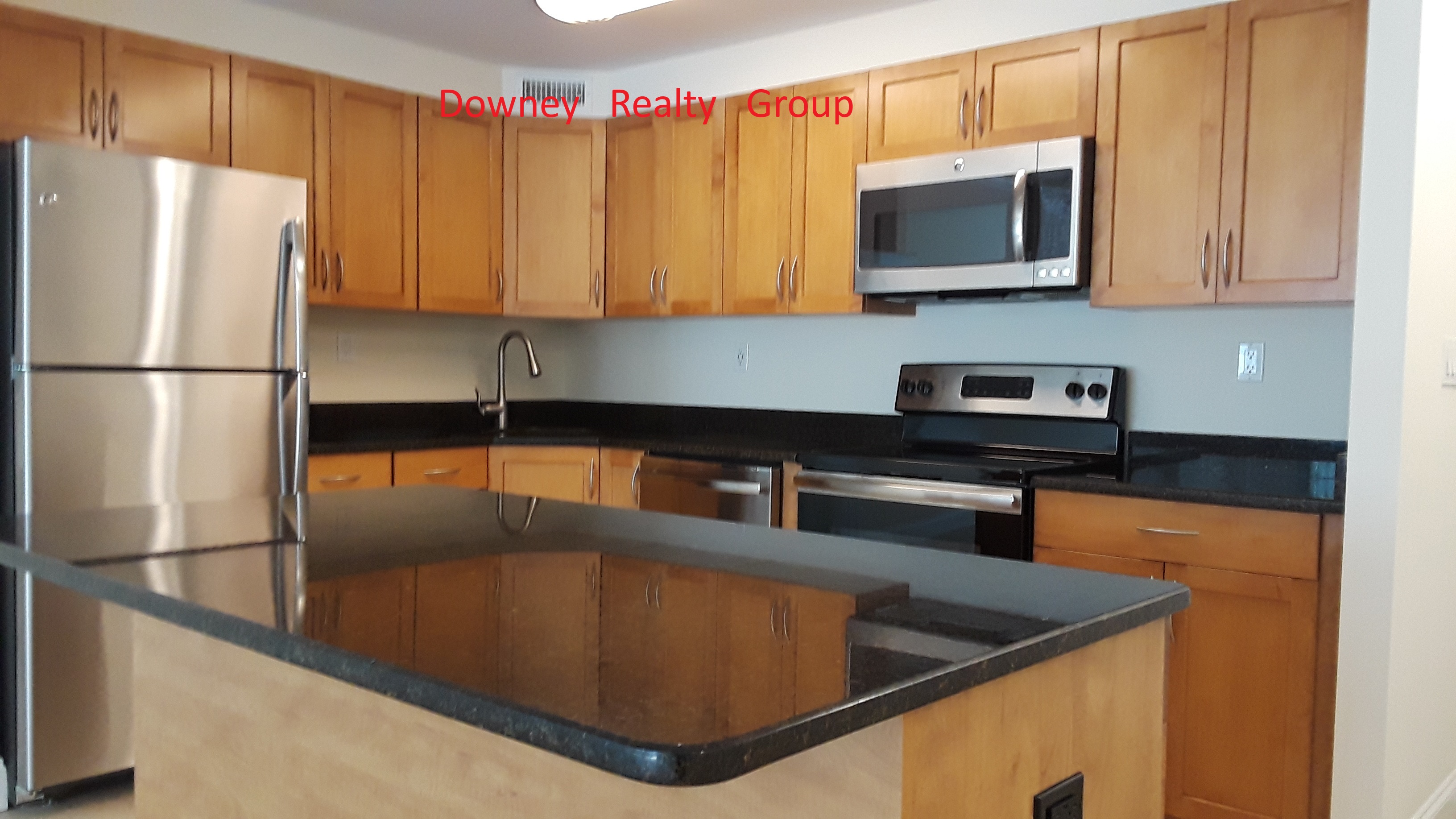 2 bed, 2 bath apartment for rent at 1450 Worcester Rd Unit 8114, Framingham — photo 2 of 18