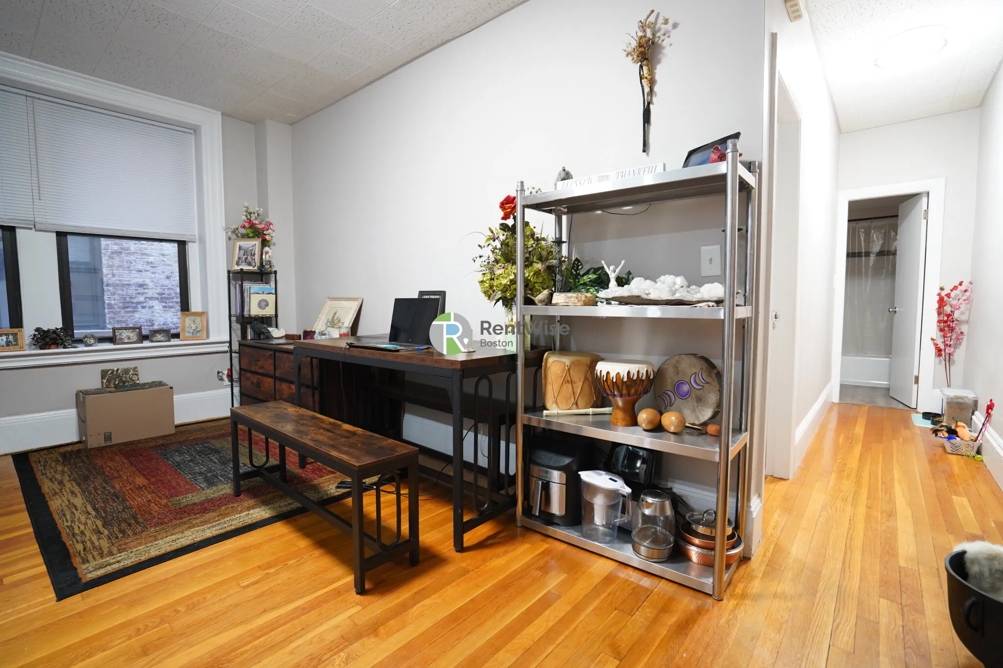 1 bed, 1 bath apartment for rent at 1455 Beacon St Unit 26, Griggs Park — photo 3 of 16