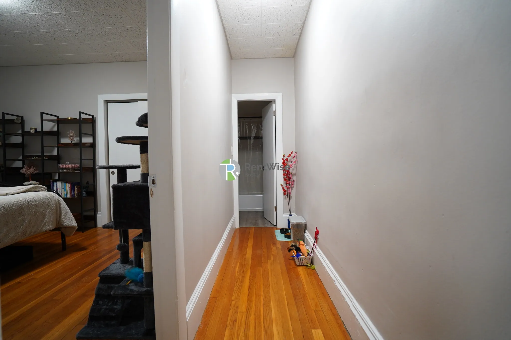 1 bed, 1 bath apartment for rent at 1455 Beacon St Unit 26, Griggs Park — photo 7 of 16