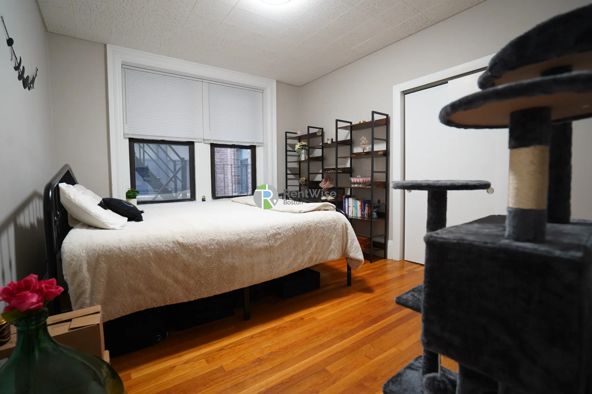 1 bed, 1 bath apartment for rent at 1455 Beacon St Unit 26, Griggs Park — photo 8 of 16